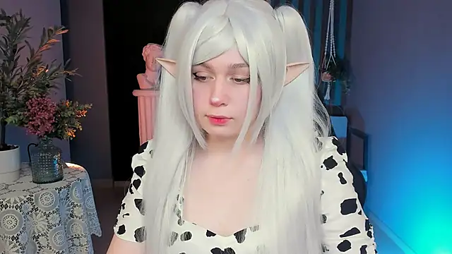 Snapshot of FioraMarmoris chatting on November 16, 2025, 7:13 am FioraMarmoris online show from November 16, 2025, 7:13 am