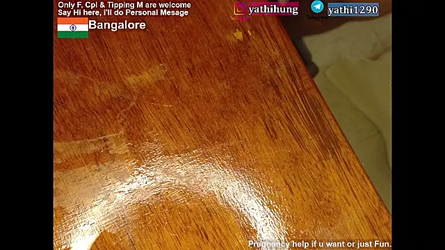 KingCobraClassy online show from April 19, 2026, 5:08 am