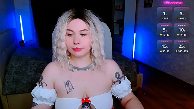 Snapshot of Blueberry-baby chatting on November 23, 2025, 6:07 pm Blueberry-baby online show from November 23, 2025, 6:07 pm