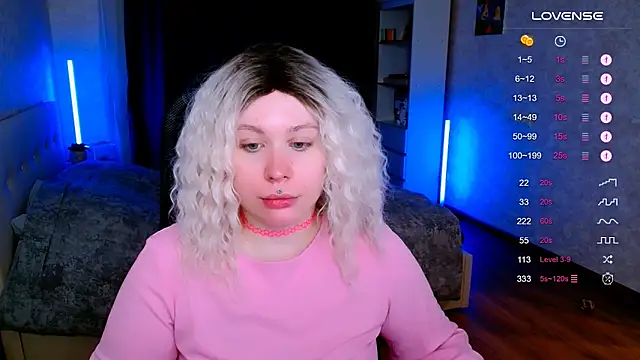 Snapshot of Blueberry-baby chatting on December 3, 2025, 9:58 pm Blueberry-baby online show from December 3, 2025, 9:58 pm