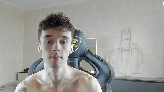 Snapshot of MasonWarholl chatting on October 12, 2025, 1:34 pm MasonWarholl online show from October 12, 2025, 1:34 pm