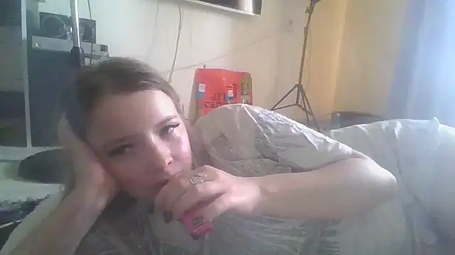 ViolaCandy online show from July 3, 2026, 3:57 am