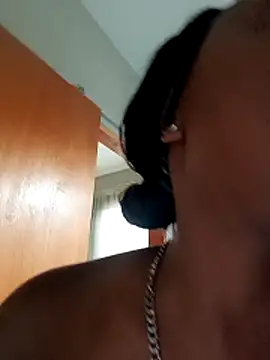 Mayo01  online show from November 17, 2025, 1:04 pm