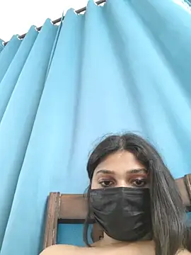 Snapshot of Sonam-378 chatting on October 9, 2025, 8:15 am Sonam-378 online show from October 9, 2025, 8:15 am