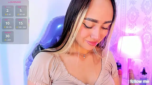 Snapshot of liaa_18 chatting on November 14, 2025, 3:54 am liaa 18 online show from November 14, 2025, 3:54 am