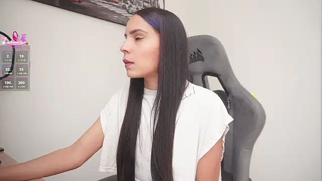 little-eli online show from April 1, 2026, 7:11 pm