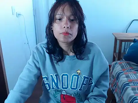 Snapshot of home_vlak chatting on February 18, 2026, 8:16 pm home vlak online show from February 18, 2026, 8:16 pm