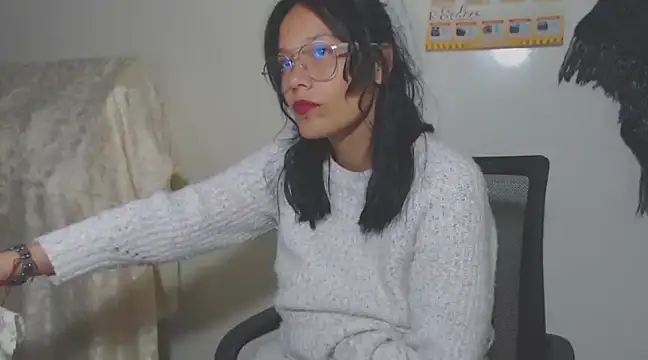 home vlak online show from March 10, 2025, 11:55 am