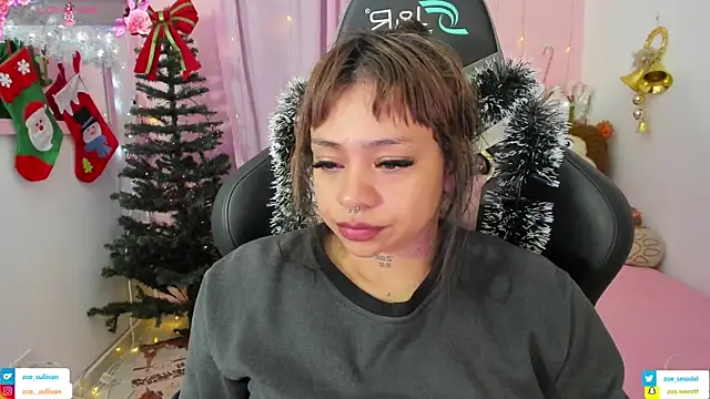 zoesullivan online show from November 22, 2025, 9:52 am