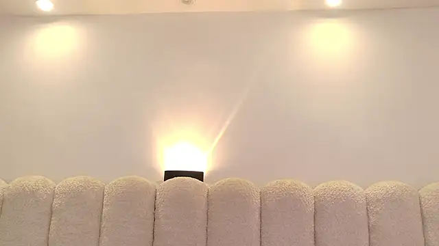 Snapshot of Juliabadlee chatting on December 3, 2025, 9:14 pm Juliabadlee online show from December 3, 2025, 9:14 pm