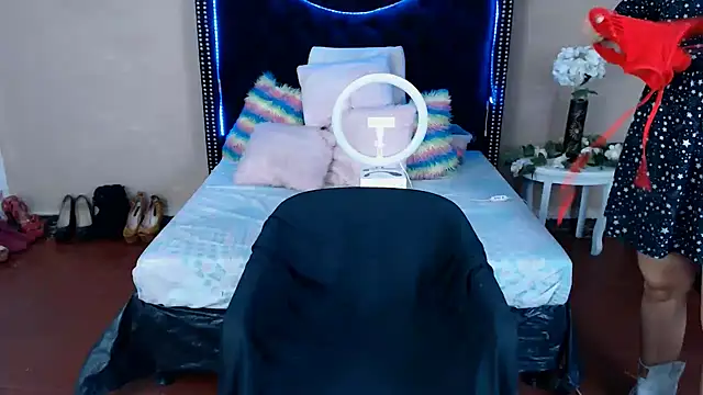 Snapshot of VioletaaaSlave chatting on November 3, 2025, 11:14 am VioletaaaSlave online show from November 3, 2025, 11:14 am