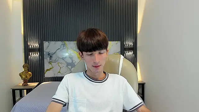 Snapshot of Jake_evans chatting on January 14, 2026, 8:01 pm Jake evans online show from January 14, 2026, 8:01 pm