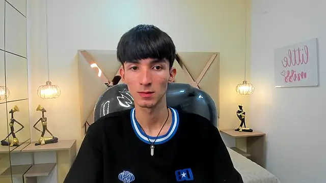 Snapshot of Jake_evans chatting on December 20, 2025, 7:50 pm Jake evans online show from December 20, 2025, 7:50 pm