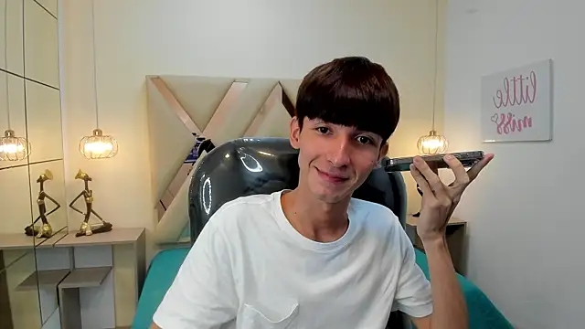 Snapshot of Jake_evans chatting on January 11, 2026, 3:46 am Jake evans online show from January 11, 2026, 3:46 am