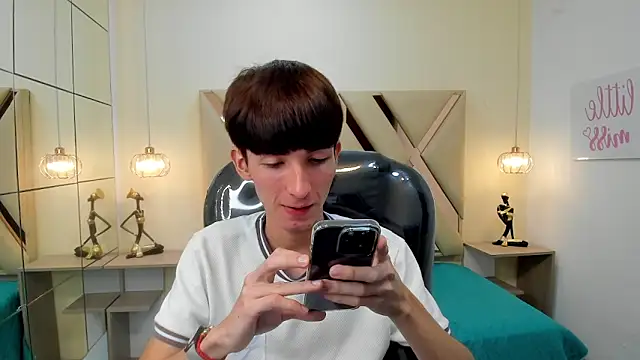 Snapshot of Jake_evans chatting on January 8, 2026, 8:04 pm Jake evans online show from January 8, 2026, 8:04 pm