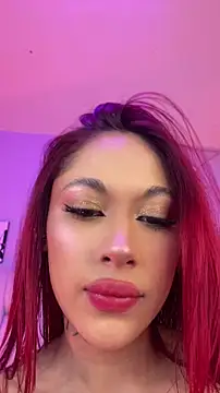 Snapshot of SkinnyFoxy chatting on June 10, 2026, 7:15 pm SkinnyFoxy online show from June 10, 2026, 7:15 pm