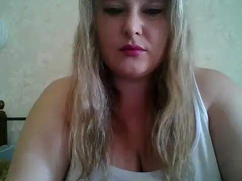 ParisMimi online show from April 5, 2026, 7:15 am