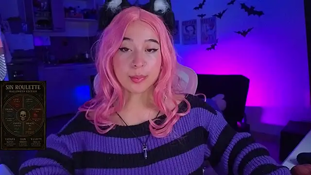 Snapshot of FernandaOrtegaaa chatting on October 28, 2025, 12:44 am FernandaOrtegaaa online show from October 28, 2025, 12:44 am