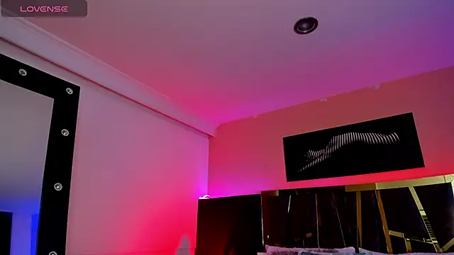 Snapshot of ChloeConnorr chatting on November 22, 2025, 5:28 am ChloeConnorr online show from November 22, 2025, 5:28 am