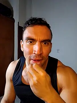 Snapshot of jhay-crux chatting on February 18, 2026, 11:12 pm jhay-crux online show from February 18, 2026, 11:12 pm