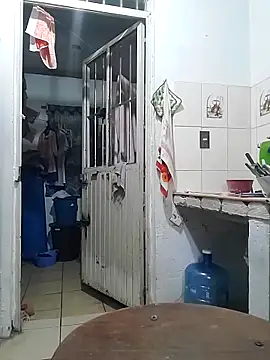 Snapshot of culitotragon24 chatting on December 1, 2025, 6:14 am culitotragon24 online show from December 1, 2025, 6:14 am