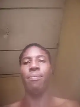 Snapshot of MkingPin chatting on February 18, 2026, 5:16 am MkingPin online show from February 18, 2026, 5:16 am