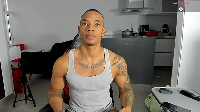 Snapshot of TROYWESLY- chatting on February 14, 2026, 10:32 pm TROYWESLY- online show from February 14, 2026, 10:32 pm