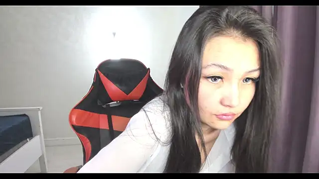 Snapshot of Missykitty01 chatting on June 12, 2026, 5:27 am Missykitty01 online show from June 12, 2026, 5:27 am