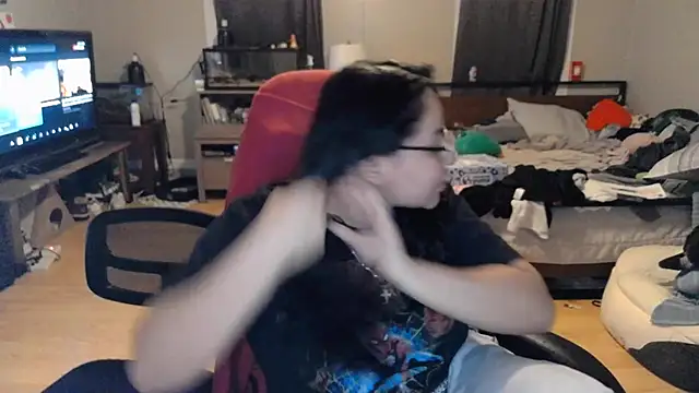 Elliewgfs online show from February 6, 2025, 1:49 am