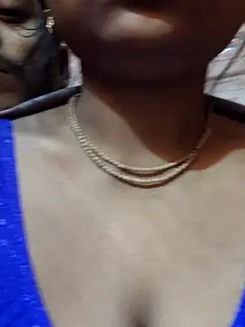 DARK WINE  online show from December 2, 2025, 12:33 am