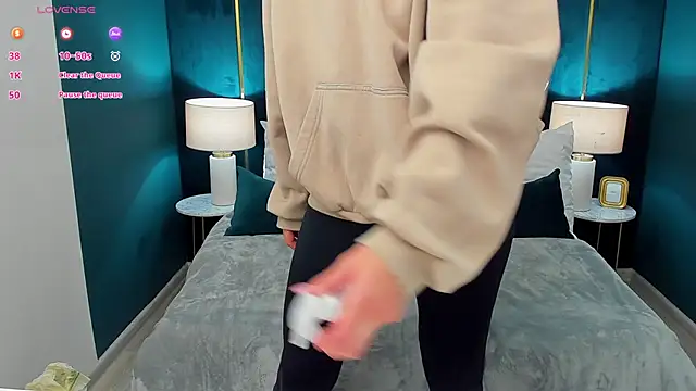 Snapshot of AprilWong chatting on February 12, 2026, 6:02 am AprilWong online show from February 12, 2026, 6:02 am