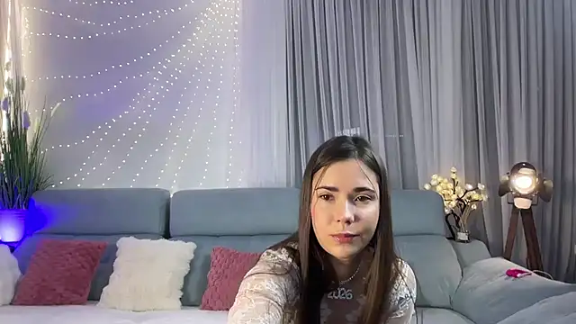 Snapshot of Mika_Miller chatting on January 6, 2026, 9:41 pm Mika Miller online show from January 6, 2026, 9:41 pm