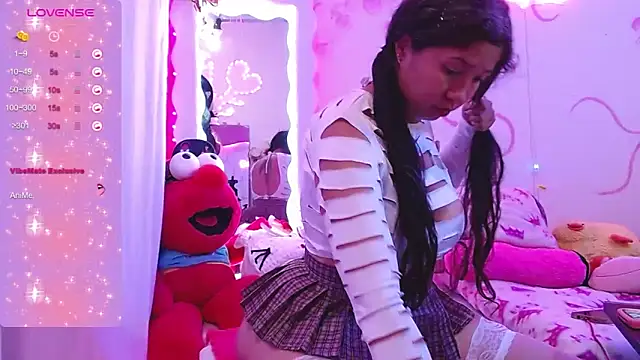 Snapshot of dainaflowers chatting on October 10, 2025, 4:02 am dainaflowers online show from October 10, 2025, 4:02 am