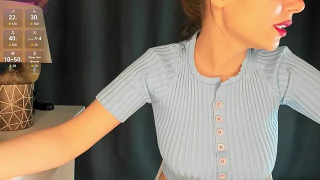 Snapshot of Kelly__bon chatting on September 22, 2025, 10:05 pm Kelly bon online show from September 22, 2025, 10:05 pm