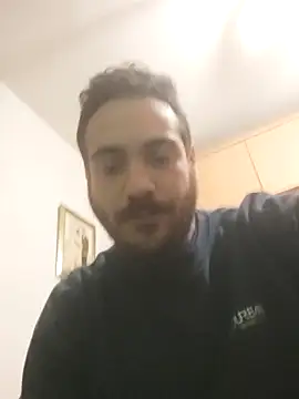 skrigul12 online show from March 3, 2026, 7:21 pm