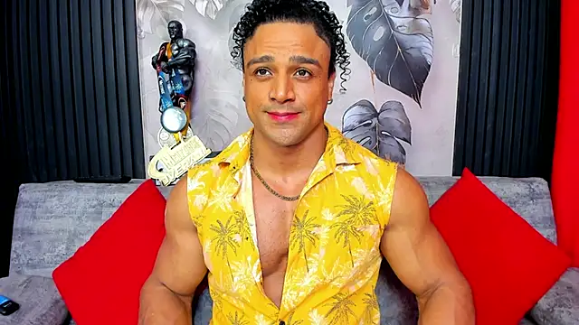 Snapshot of MikeEstevess chatting on November 11, 2025, 8:20 am MikeEstevess online show from November 11, 2025, 8:20 am