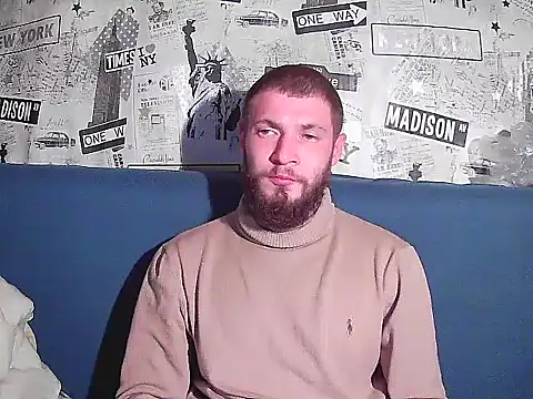 jimmyy  online show from November 9, 2025, 4:44 pm