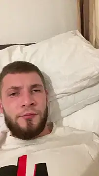 Snapshot of jimmyy_ chatting on December 21, 2025, 7:04 pm jimmyy online show from December 21, 2025, 7:04 pm