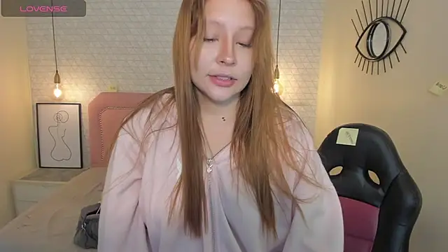 Kittytimberlake online show from March 6, 2026, 12:44 pm