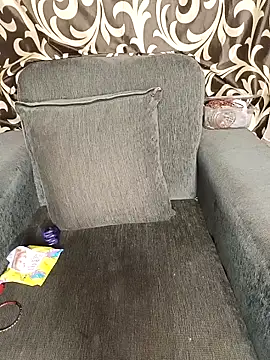 Snapshot of REVA_DARLING chatting on December 18, 2025, 7:57 am REVA DARLING online show from December 18, 2025, 7:57 am