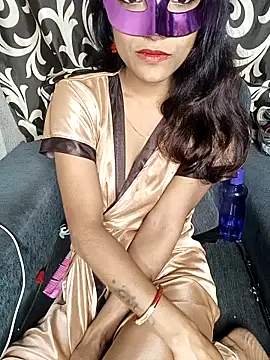 Snapshot of REVA_DARLING chatting on December 15, 2025, 2:56 pm REVA DARLING online show from December 15, 2025, 2:56 pm