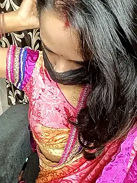 Snapshot of REVA_DARLING chatting on January 13, 2026, 11:36 am REVA DARLING online show from January 13, 2026, 11:36 am