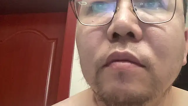 Snapshot of Momoever123456 chatting on December 2, 2024, 9:30 am Momoever123456 online show from December 2, 2024, 9:30 am