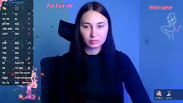 Jennifer Blum online show from November 12, 2025, 12:20 pm