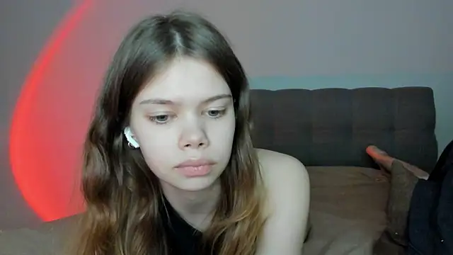 Snapshot of chansetolove chatting on February 16, 2026, 3:32 pm chansetolove online show from February 16, 2026, 3:32 pm