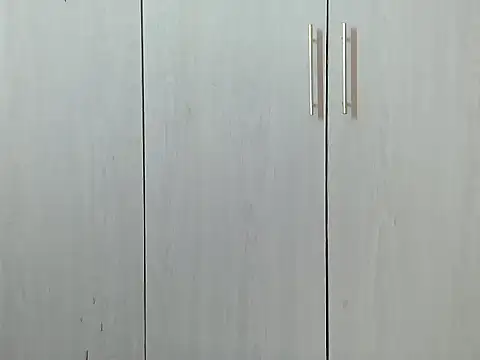 Snapshot of Destiny_Desire chatting on November 25, 2025, 5:35 pm Destiny Desire online show from November 25, 2025, 5:35 pm