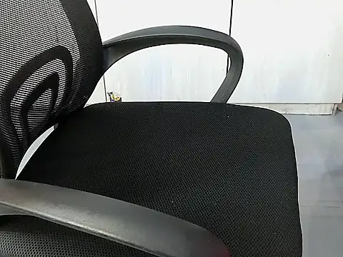 Snapshot of Destiny_Desire chatting on November 2, 2025, 8:36 pm Destiny Desire online show from November 2, 2025, 8:36 pm