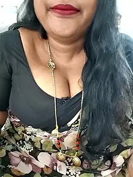 Snapshot of Swapna_143 chatting on January 19, 2026, 5:11 am Swapna 143 online show from January 19, 2026, 5:11 am