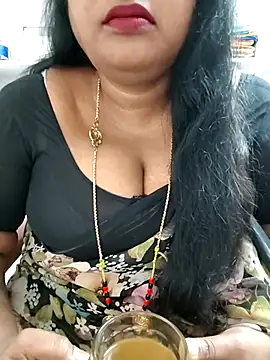 Snapshot of Swapna_143 chatting on February 3, 2026, 2:53 am Swapna 143 online show from February 3, 2026, 2:53 am