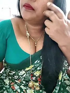 Snapshot of Swapna_143 chatting on January 13, 2026, 4:55 pm Swapna 143 online show from January 13, 2026, 4:55 pm